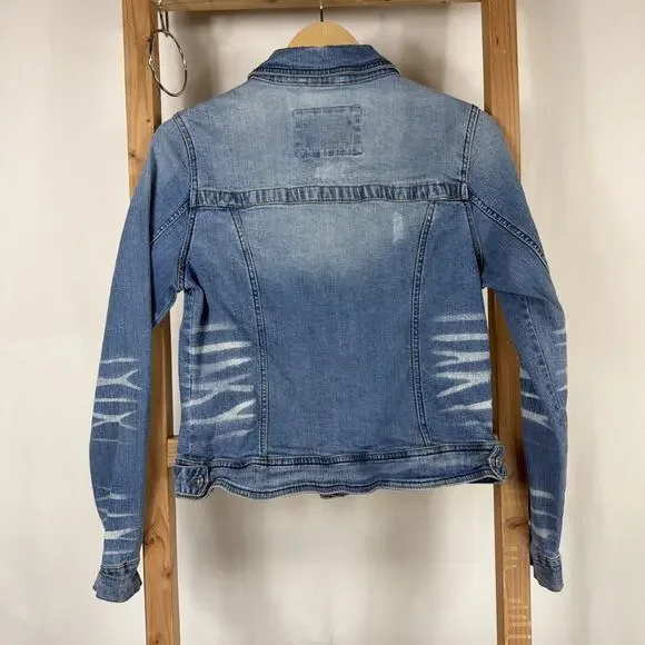 Ashley Vintage Charm Bleached Details Button Up Denim Jean Jacket #1245 Sizes L - Picture 5 of 7